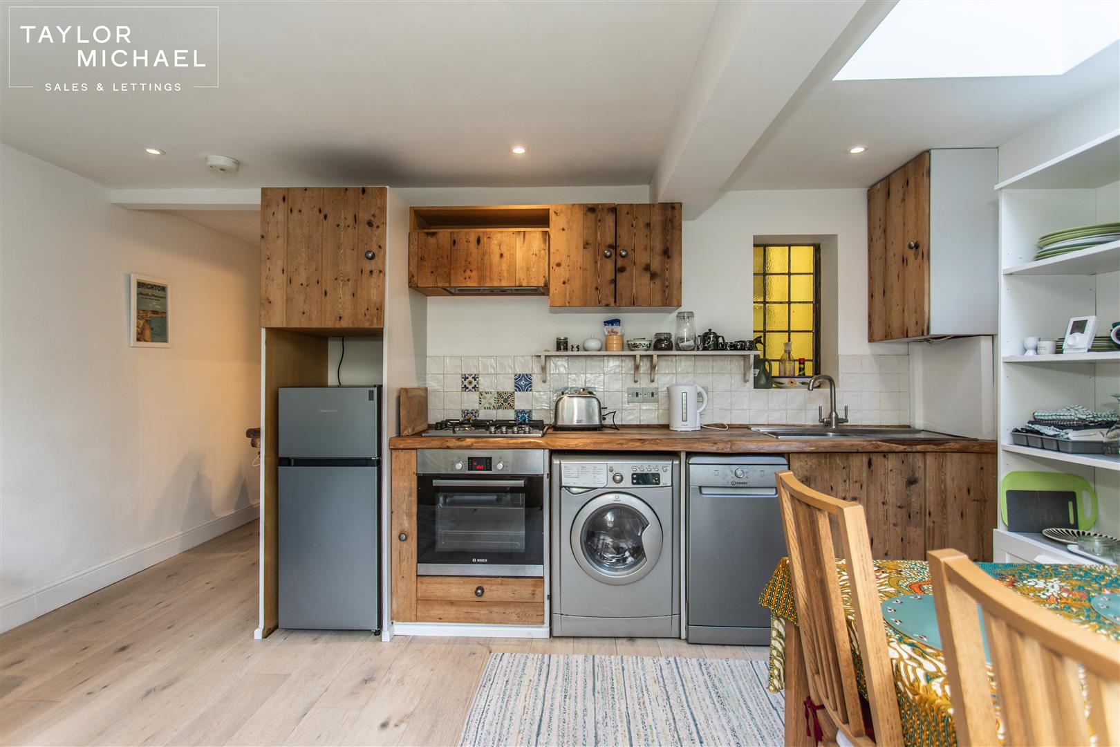 Kitchen / Living Room